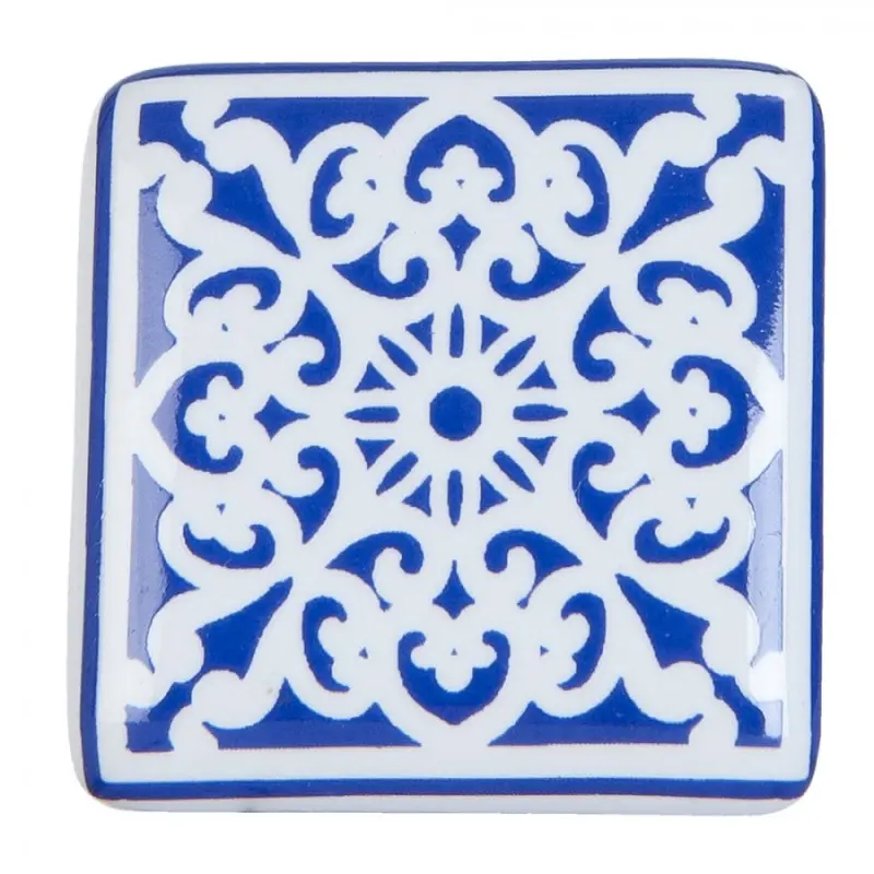 Keramická úchytka s modro-bílými ornamenty - 3*2*3 cm Clayre & Eef