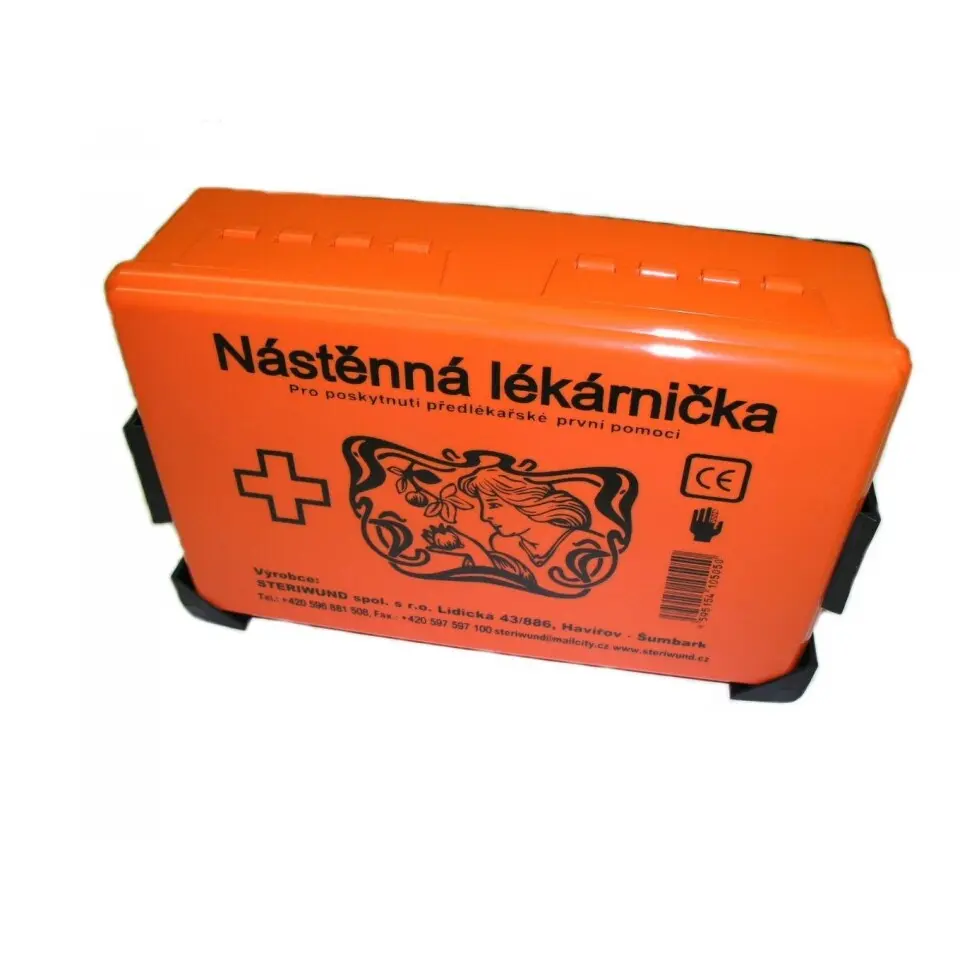 Plastová lékárnička, nástěnná