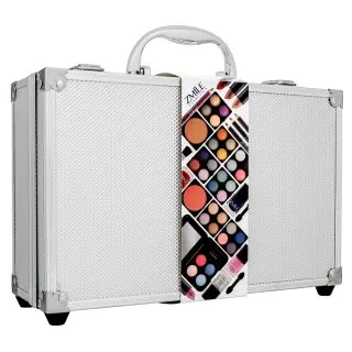Zmile Cosmetics Everybody’s Darling Cosmetic Case kosmetický kufřík 51 pcs