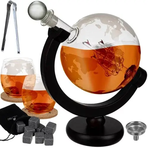 Velká sada – karafa globe s whisky skleničkami
