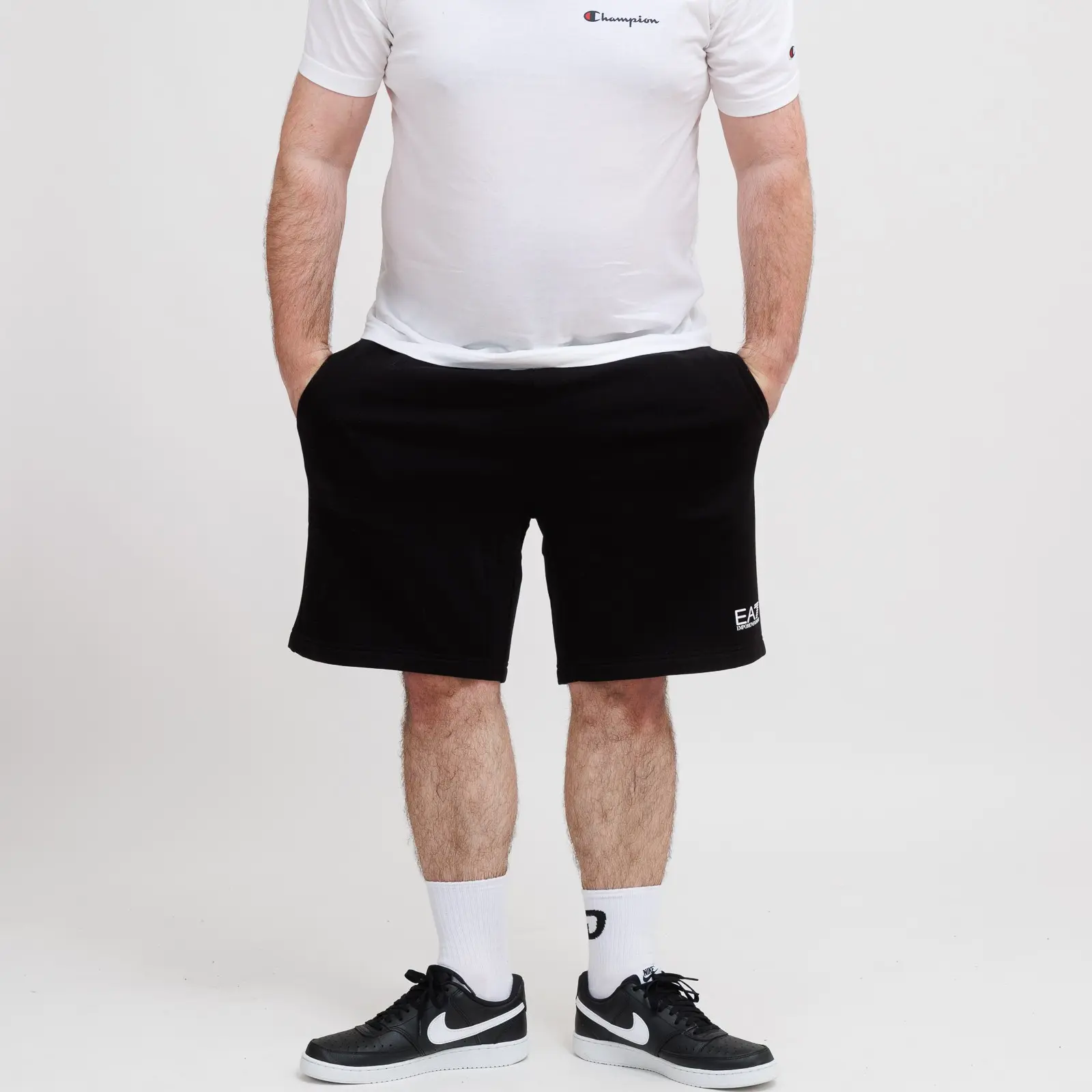 EA7 Emporio Armani Shorts XL