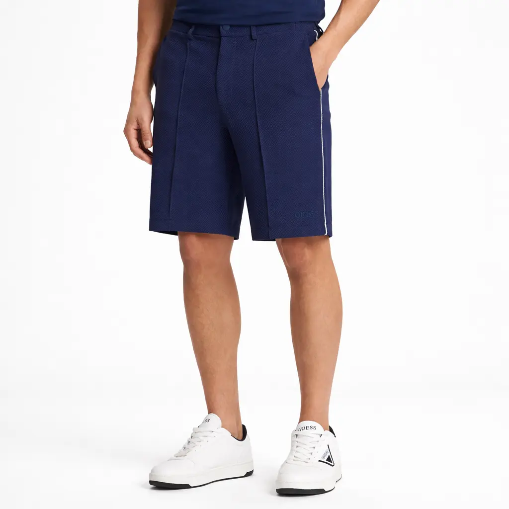 Guess spiros short