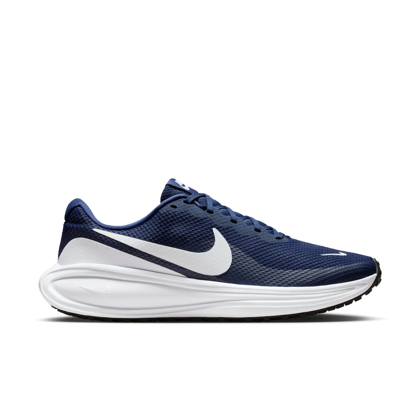 Nike Revolution 8