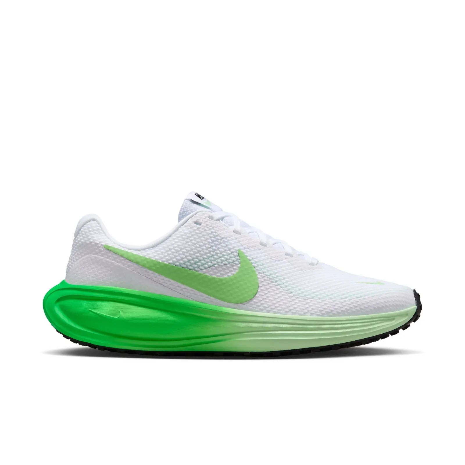 Nike Revolution 8