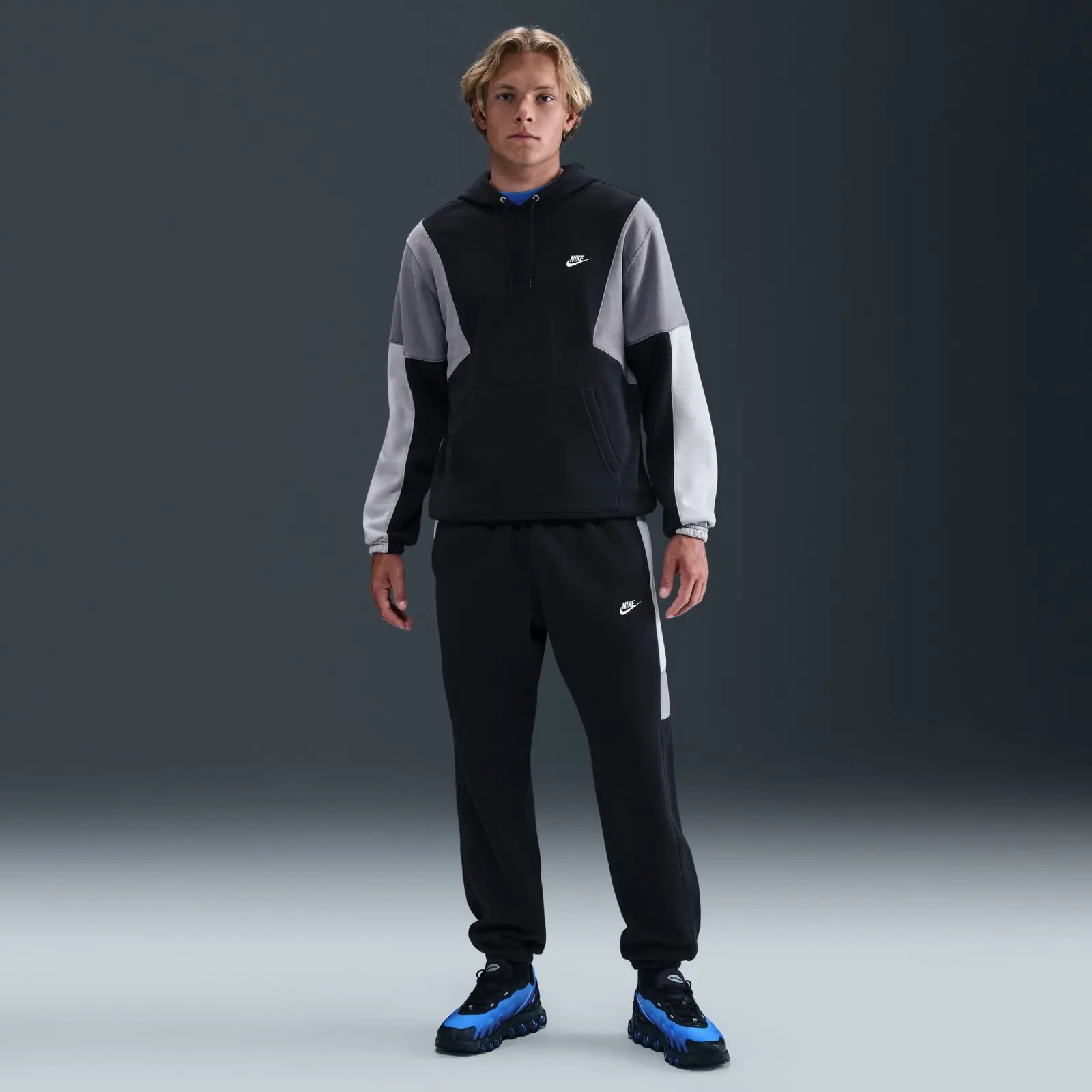 Nike Sportswear Club