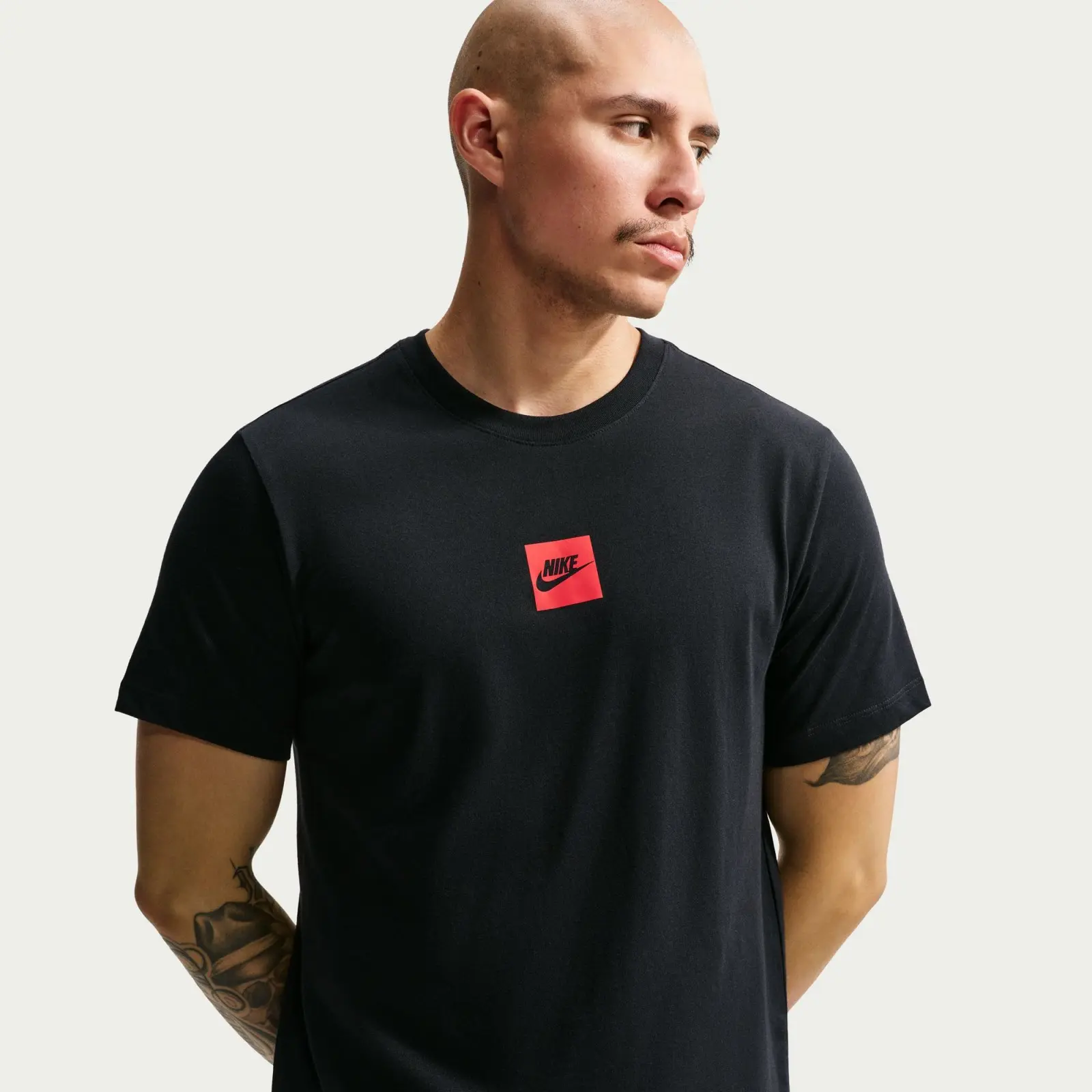 Nike Sportswear M