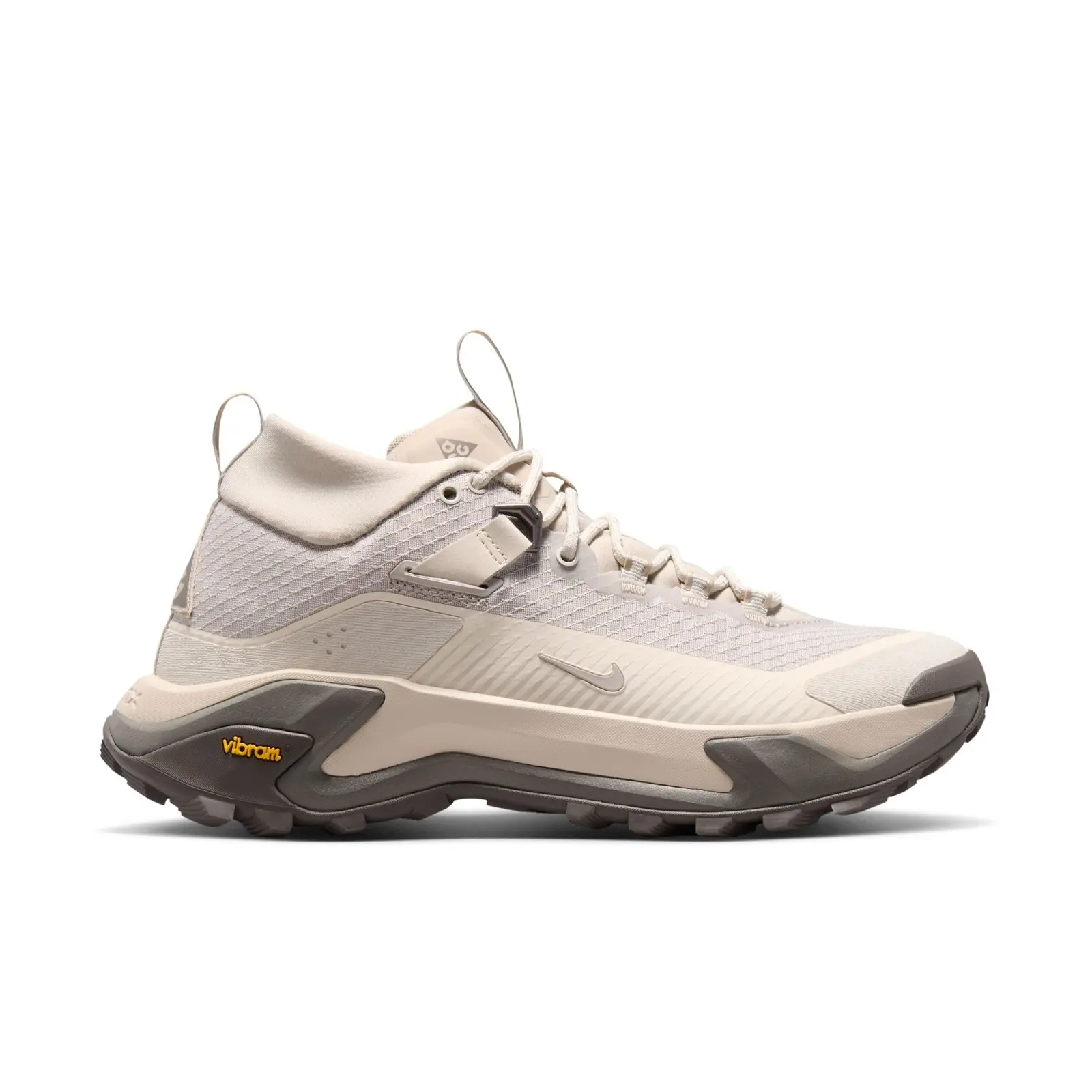 Nike Zegama Hike