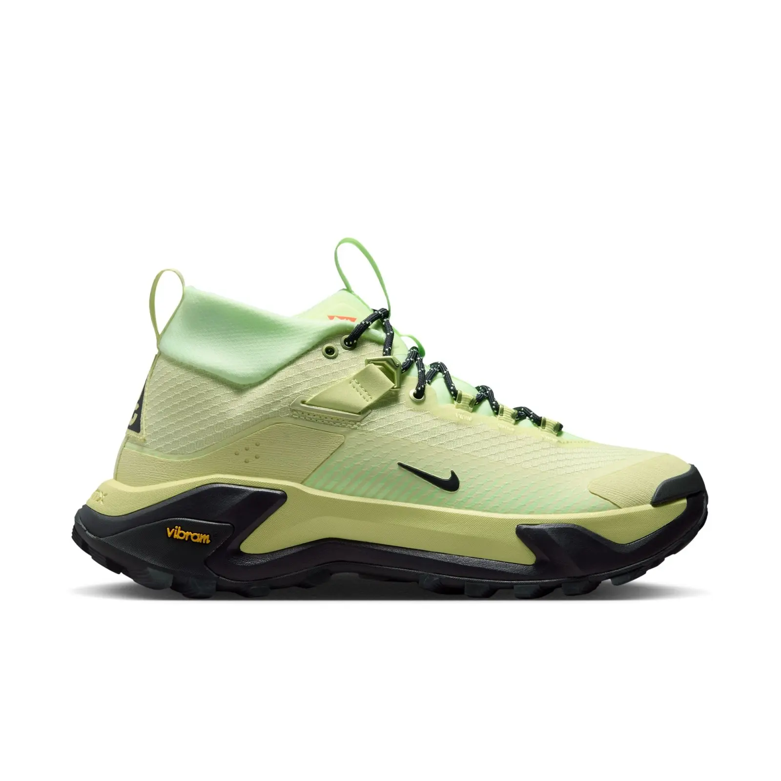 Nike Zegama Hike