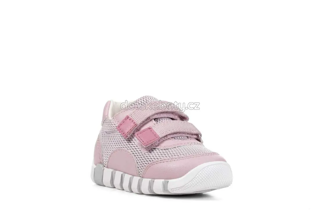 Dětské celoroční boty Geox B3558A 01454 C8011 Velikost