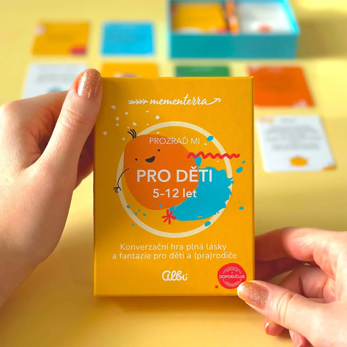 Prozraď mi - Pro děti (5-12 let) - karetní hra - Albi
