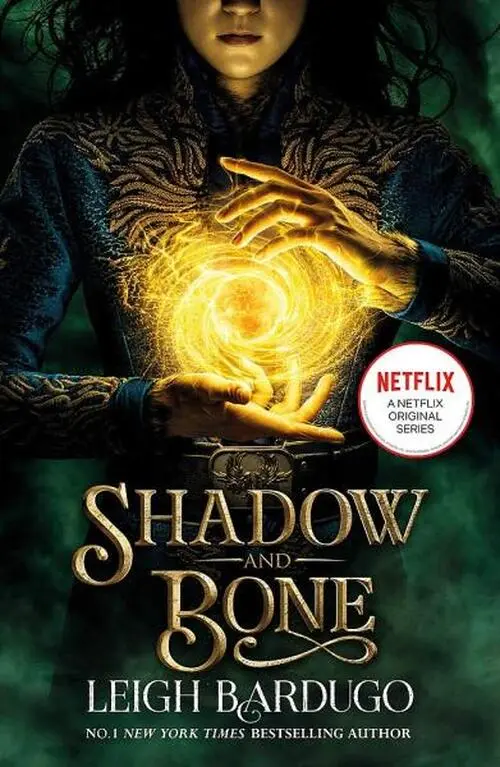Shadow & Bone TV Tiein Edition - Leigh Bardugo