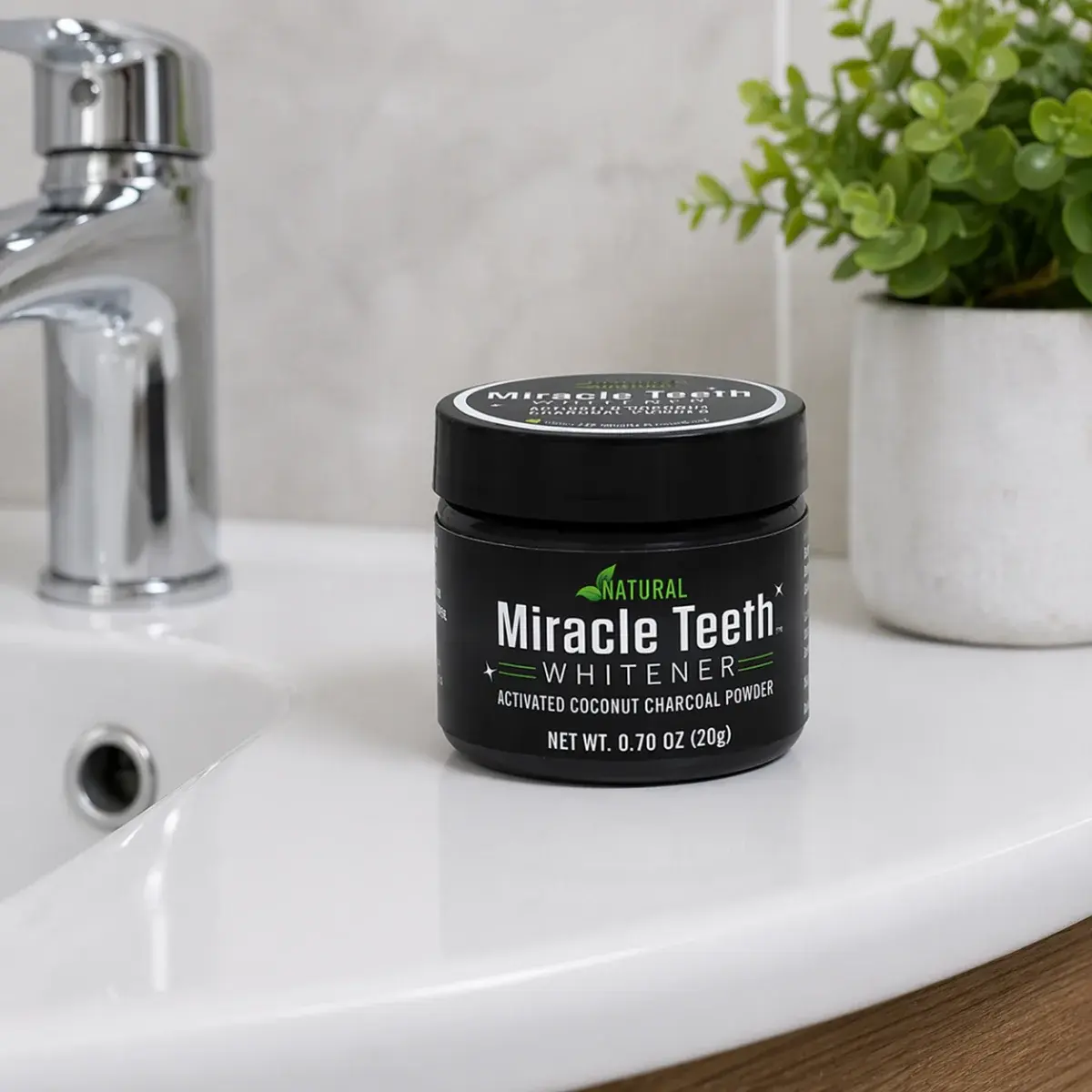 Zaparkorun Přírodní prostředek na bělení zubů Miracle Teeth - 20 g