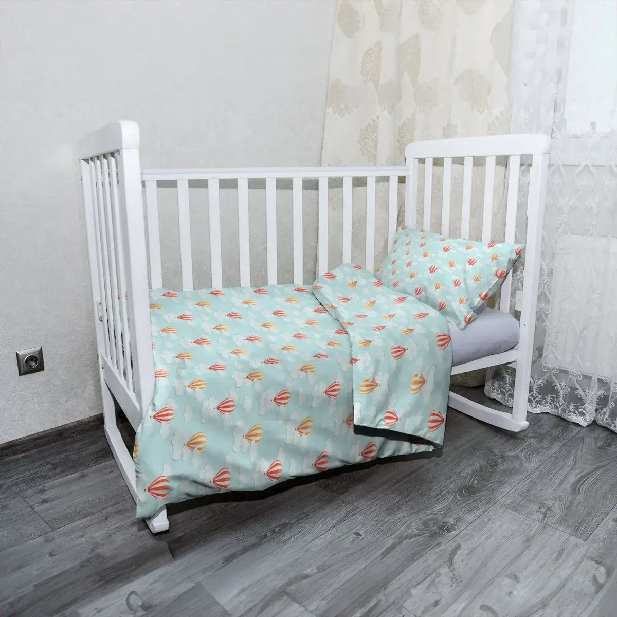 Mikroplyšové dětské povlečení do postýlky Horkovzdušné balony na nebi - 100x135 / 40x60