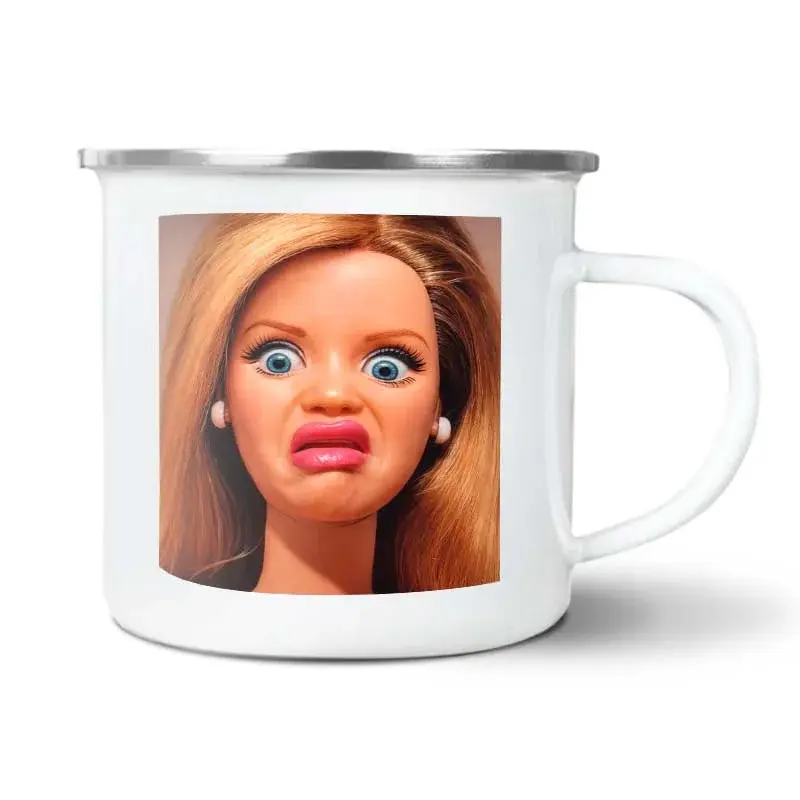 Plecháček Znechucená Barbie - Meme Barbie: 300 ml
