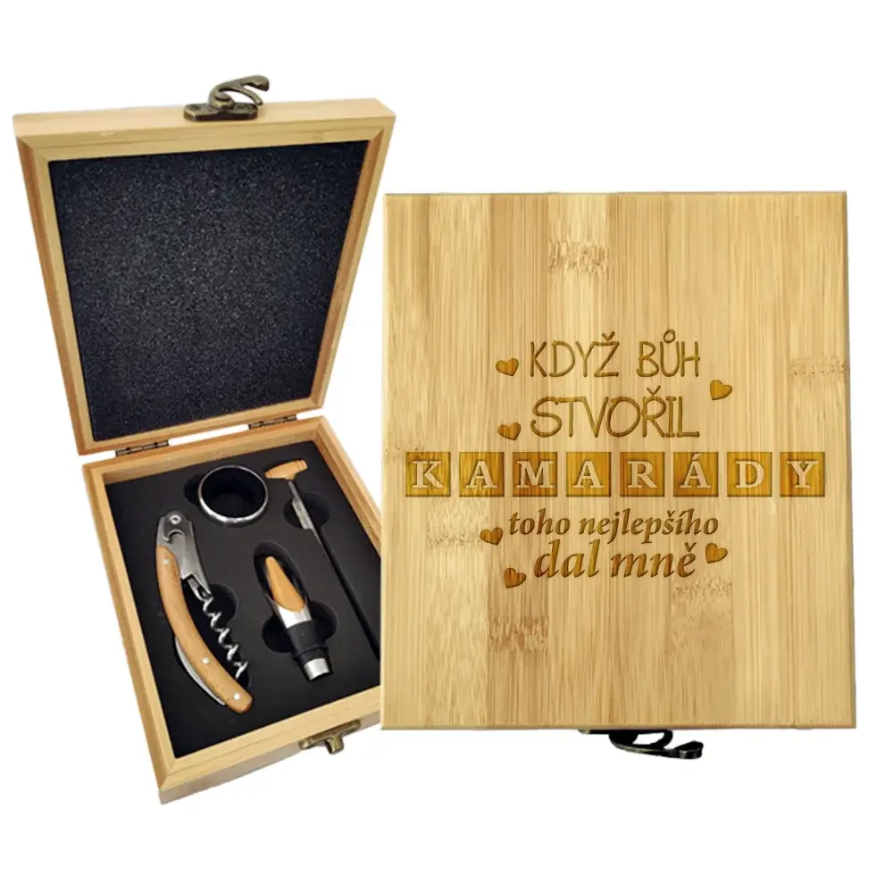 Dárková sada na víno Když Bůh stvořil kamarády: 147×168×49 mm