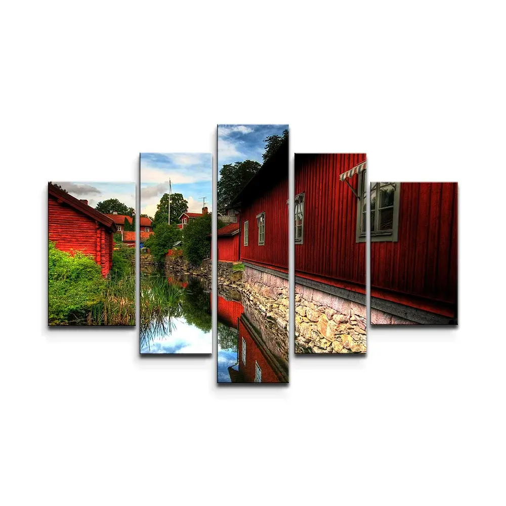 Obraz - 5-dílný Červený dům - 125x90 cm