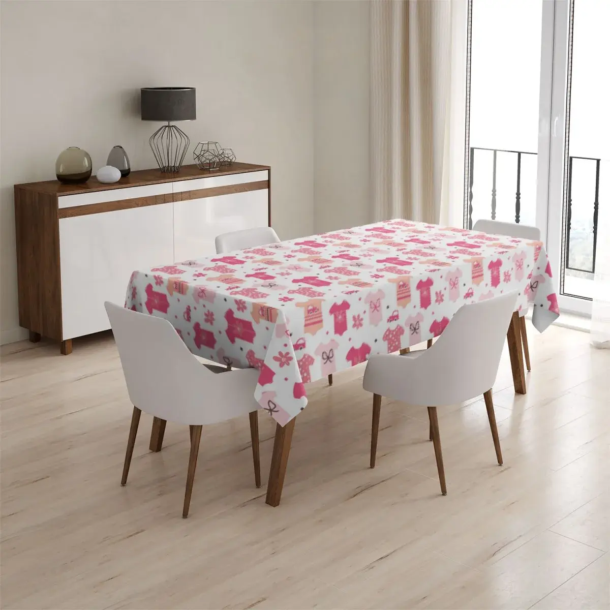 Ubrus Růžové oblečky - 130x130 cm
