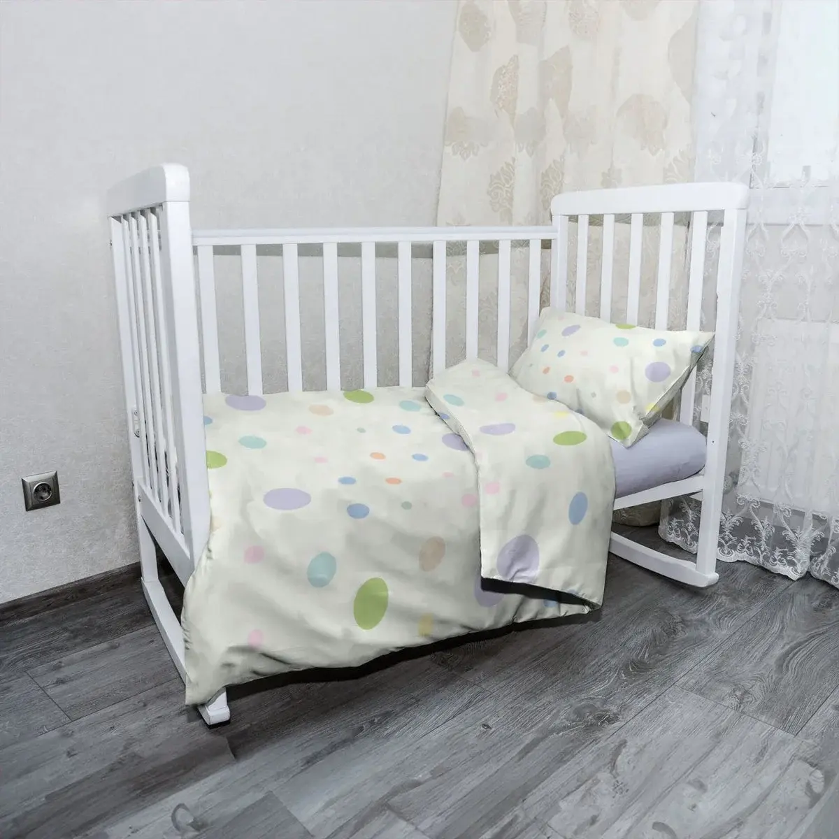 Mikroplyšové dětské povlečení do postýlky Tříbarevné puntíky - 120x90 / 40x60