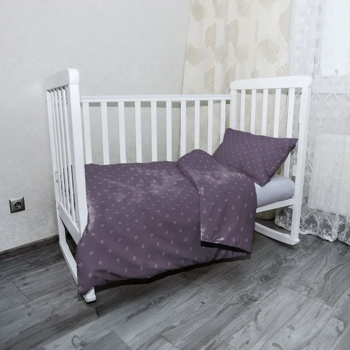 Mikroplyšové dětské povlečení do postýlky Bílé čtverce - 130x90 / 40x60