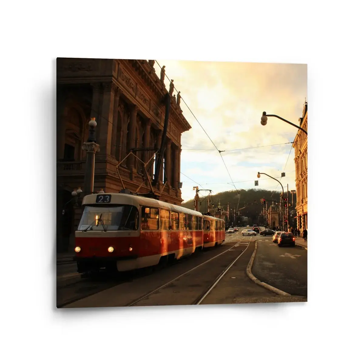Obraz Tramvaj v historickém městě - 110x110 cm