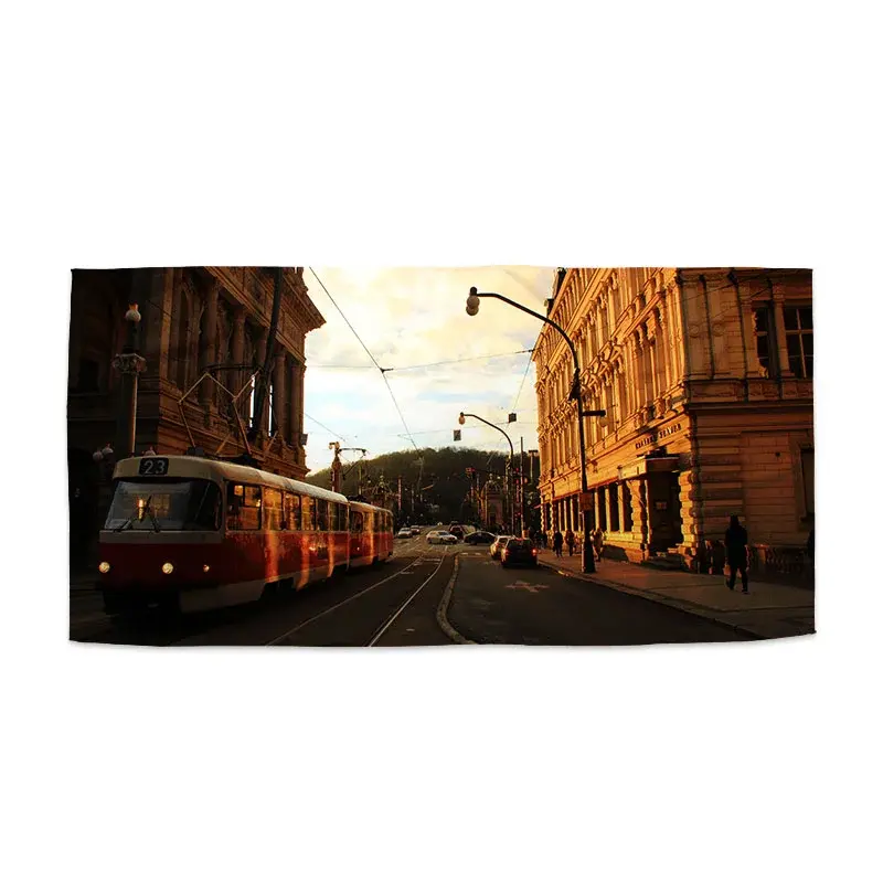 Ručník Tramvaj v historickém městě - 70x140 cm