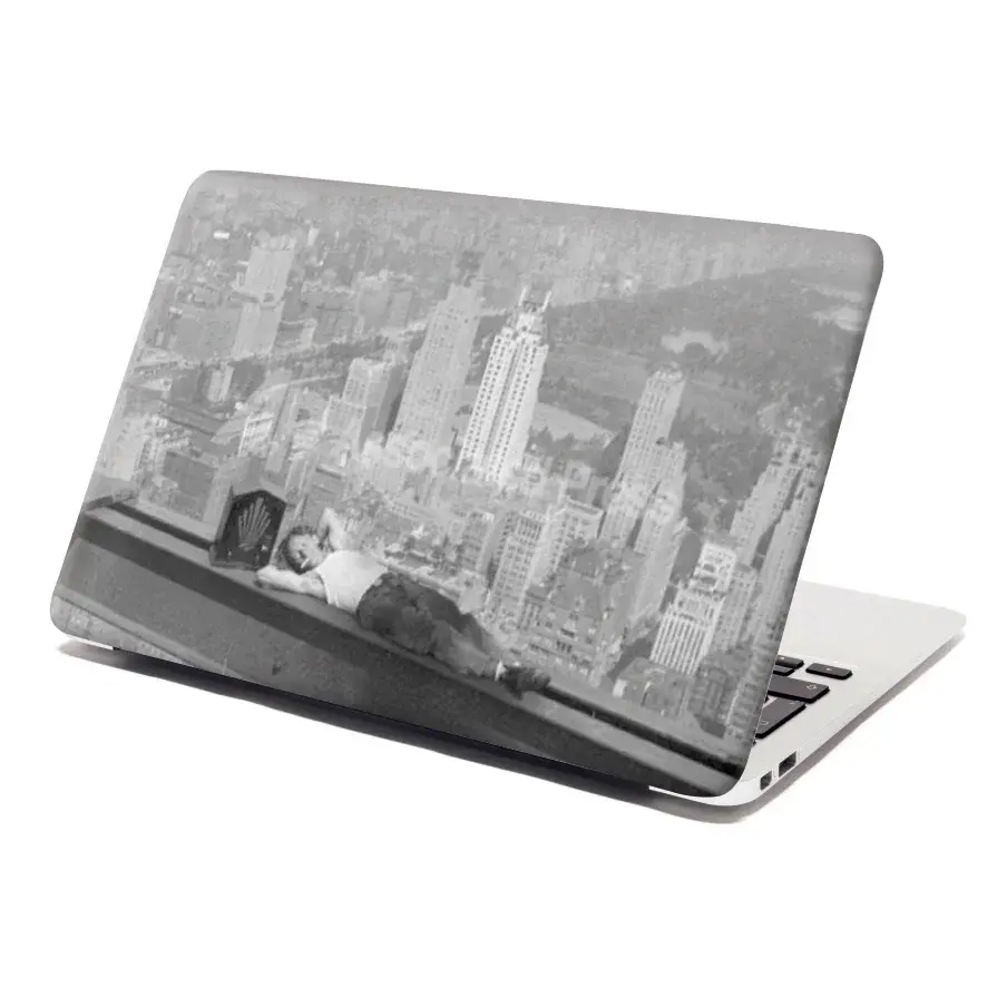 Samolepka na notebook Zedník na traverze - 29x20 cm