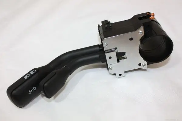 Vypínač blinkru AUTOMEGA 150050610