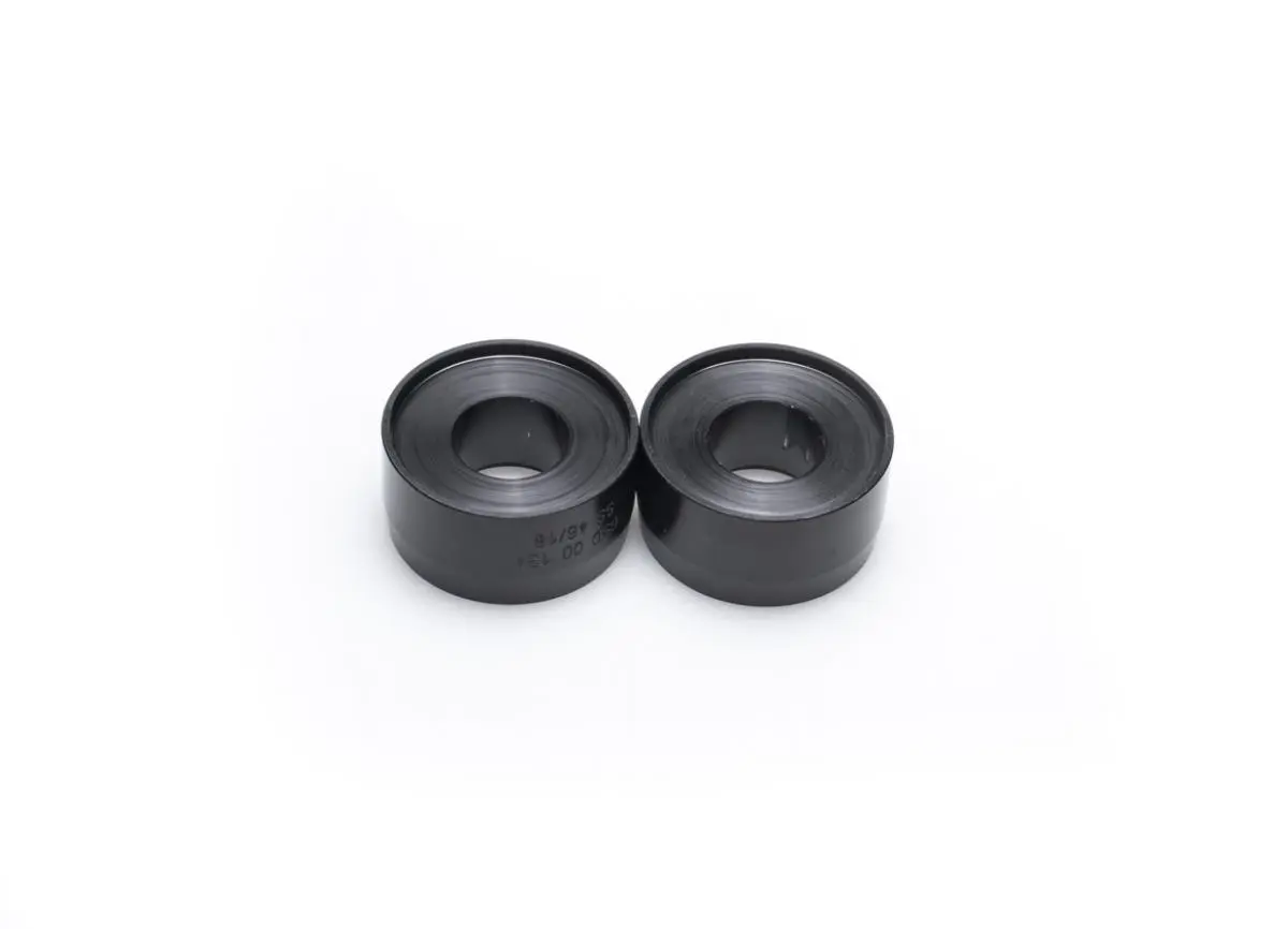 ST Suspensions podložky pro zvýšení přední nápravy +20 mm – Škoda Fabia II Combi, Audi A1, Seat Ibiza Mk IV – 68530099
