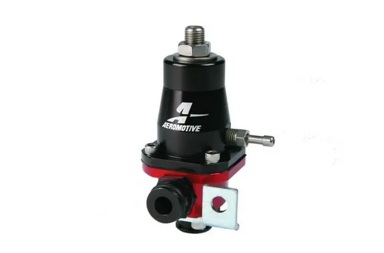 Aeromotive regulátor tlaku paliva LT1 1994–1997 F-Body GM / 1994–1996 Impala SS - AM-13107