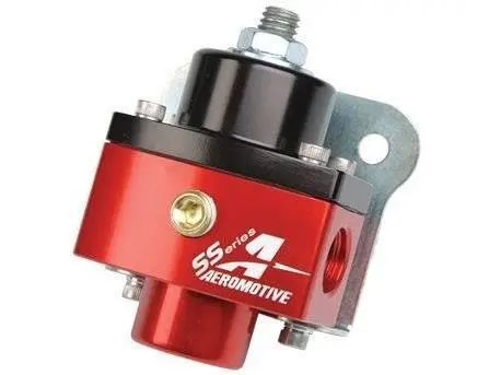 Regulátor tlaku paliva Aeromotive SS Carburetor 750HP ORB-06 Červeno/Černý - AM-13201
