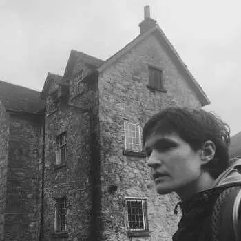 LP Adrianne Lenker: Abysskiss
