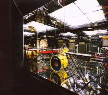 CD Battles: Mirrored