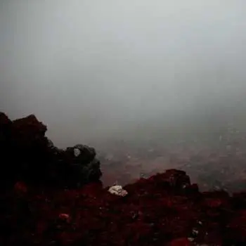 CD Castevet: Mounds Of Ash