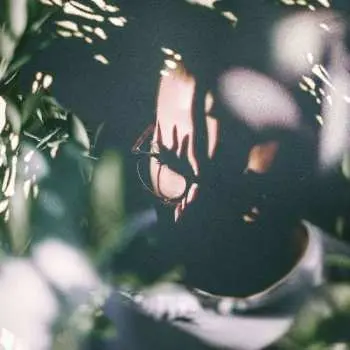 LP Henry Green: Shift