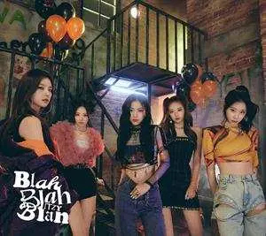 CD/DVD Itzy: Blah Blah Blah