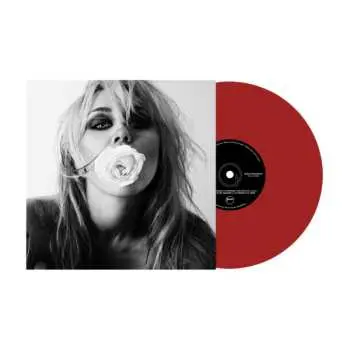 LP Miley Cyrus: Bass Persuades