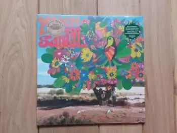 LP Mooon: Safari LTD