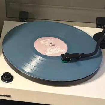 LP Morgan Evans: Steel Town CLR
