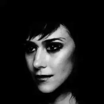LP Noveller: Arrow LTD