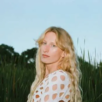 LP Sofia Grant: Extinction