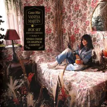 3LP Vanesa Martín: Casa Mia - Fucsia Vinyl Box Set + Cd + Casette