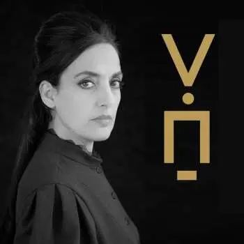 CD Victoria Hanna: Victoria Hanna