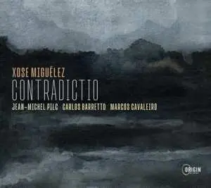 CD Xosé Miguélez: Contradictio