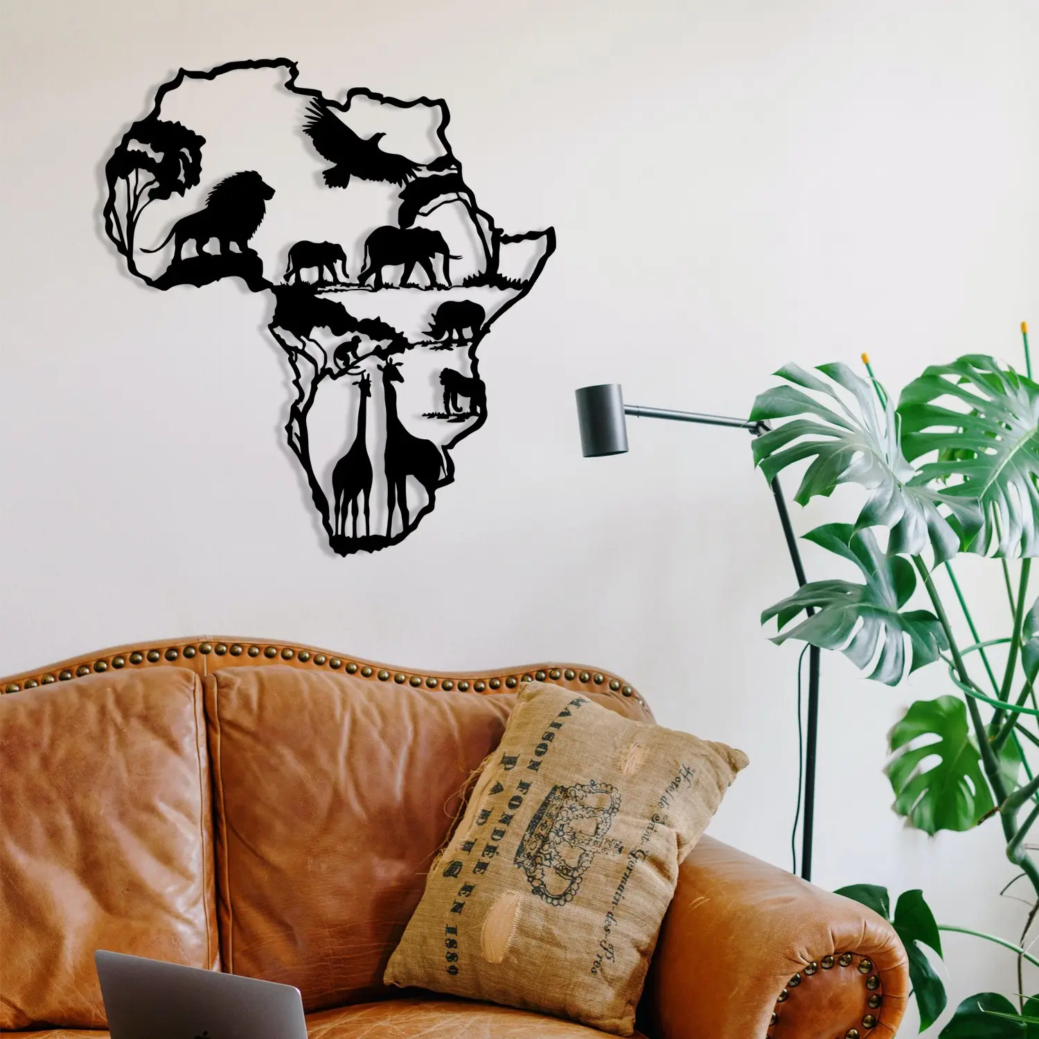 Wallity Nástěnná kovová dekorace African 2 černá