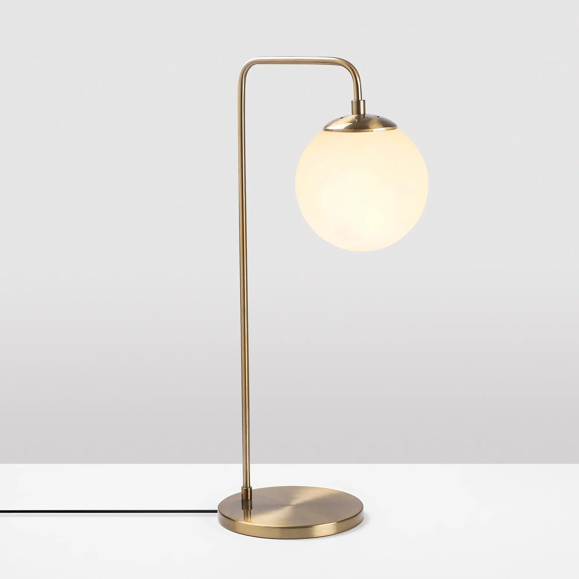 Opviq Stolní lampa Viran vintage zlatá/mléčné sklo