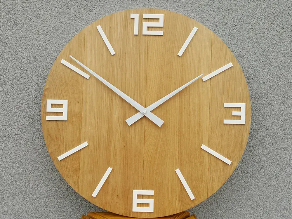 ModernClock Nástěnné hodiny Rustikální hnědo-bílé