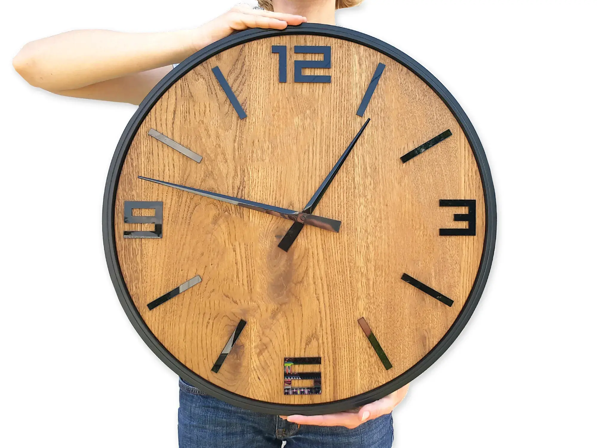ModernClock Dřevěné nástěnné hodiny Arabik 50 cm dub přírodní/černé