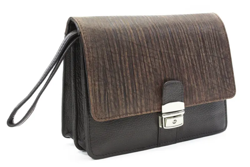 Tmavě hnědá pánská kožená dokladová etue ve stylu BAMBOO 611-2411F-47