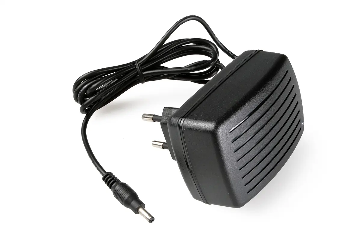Nabíječ CG-S52 Hitec 150 mA  7,2 V