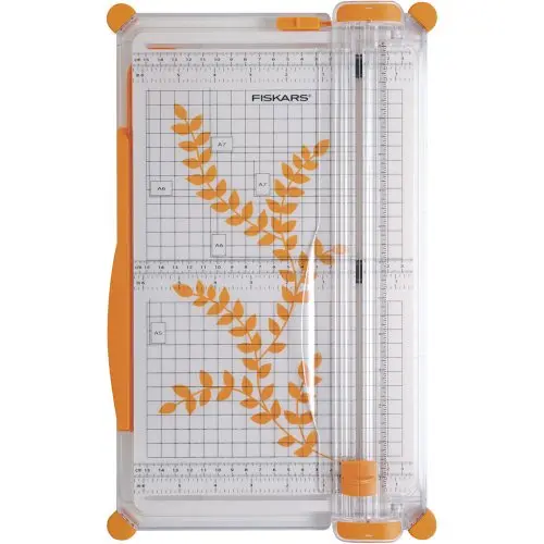 Fiskars Řezačka papíru SureCut A4, široká základna